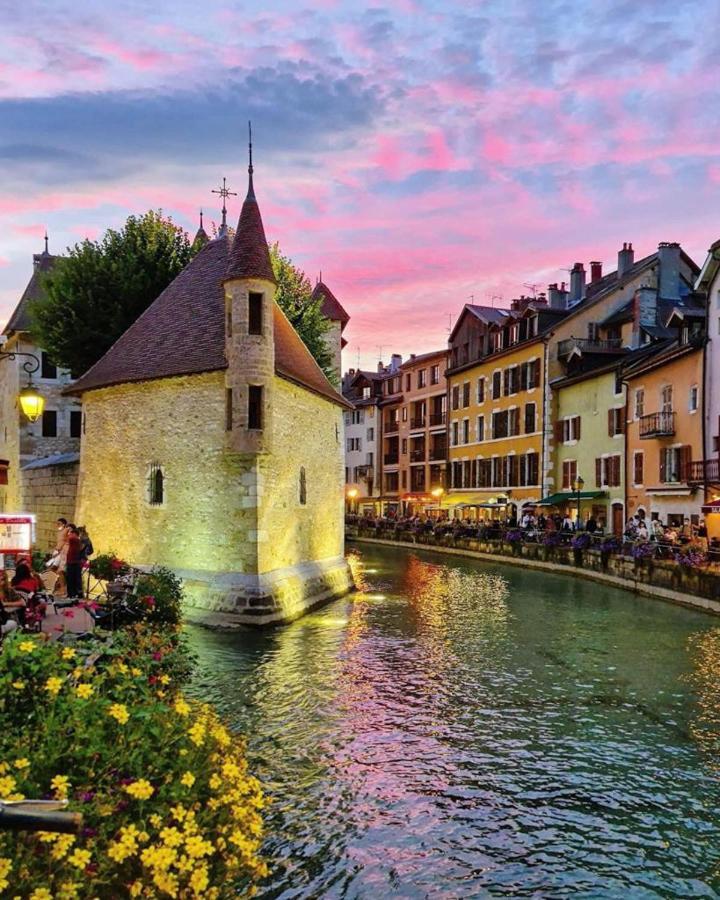 L'Echappee Du 36 - 4 Chambres Dans Le Triangle D'Or A 100M Du Lac, Parking Gratuit Annecy Exterior photo